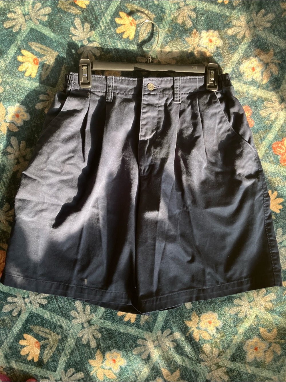 Lee Navy High-Rise Pleated Shorts